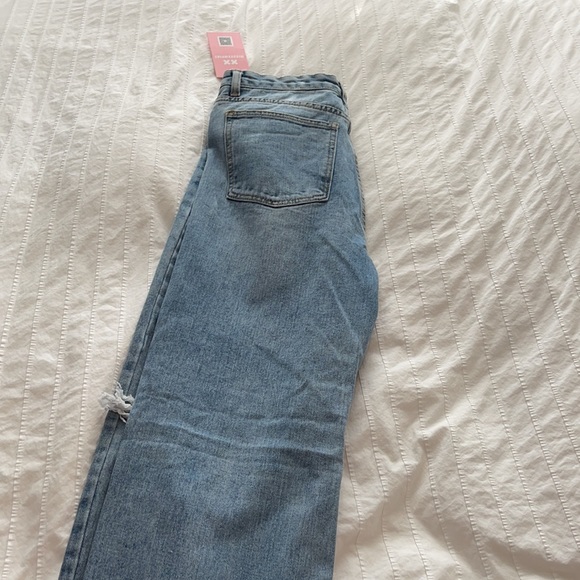 MISSYEMPIRE - Picture 3 of 8